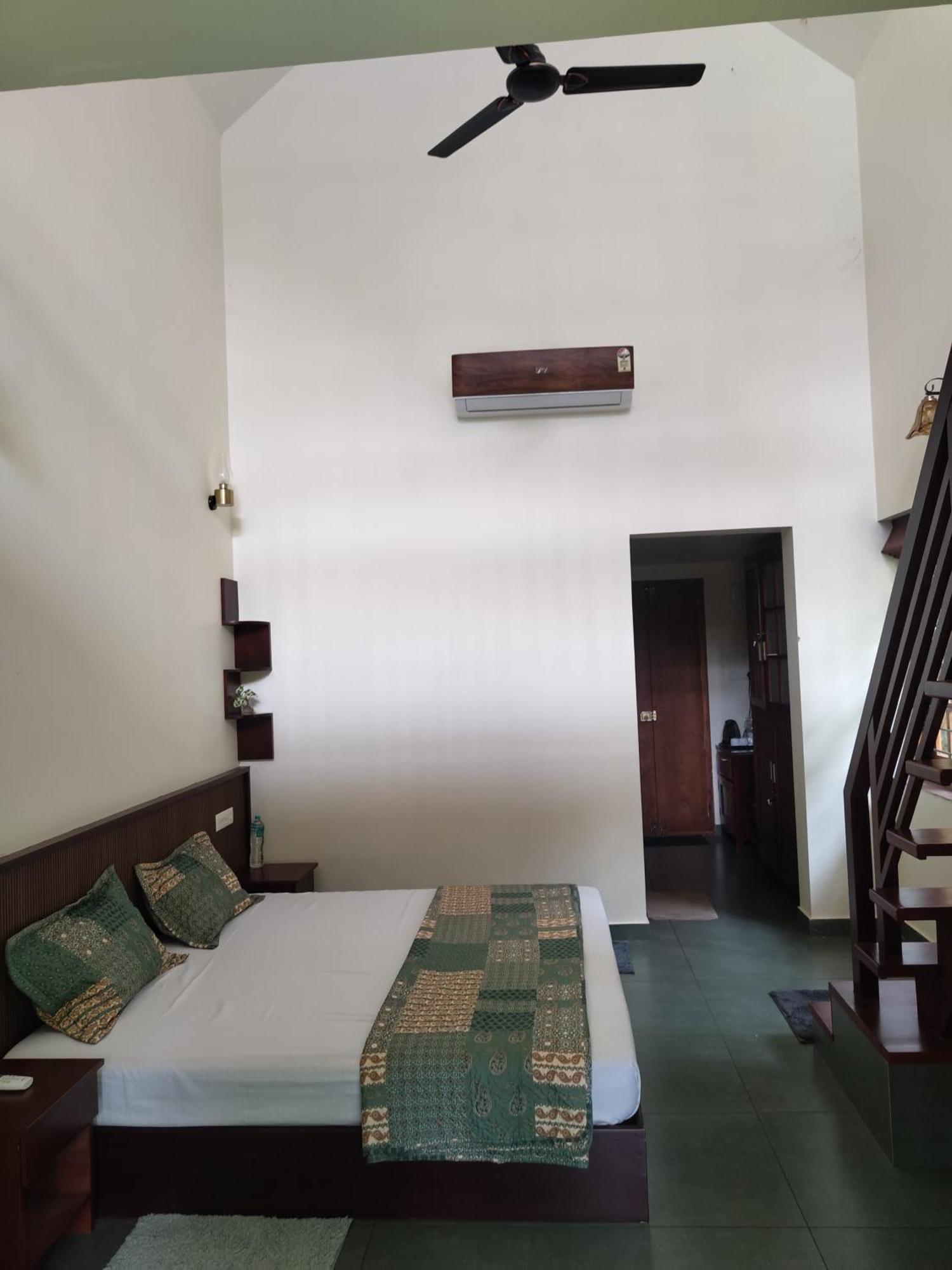 Maleyam Homestay Riverside 코지코드 외부 사진